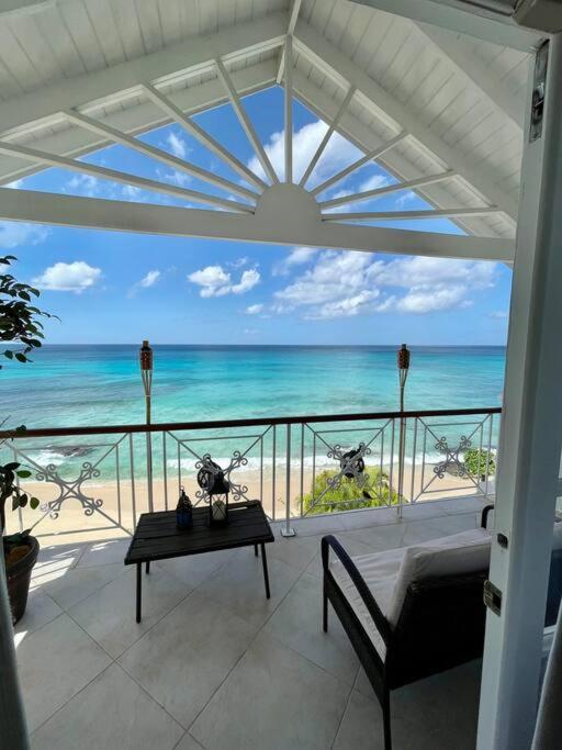 Bianca Bay 3 Bedroom West Coast Beach Front Villa セントジェームス エクステリア 写真