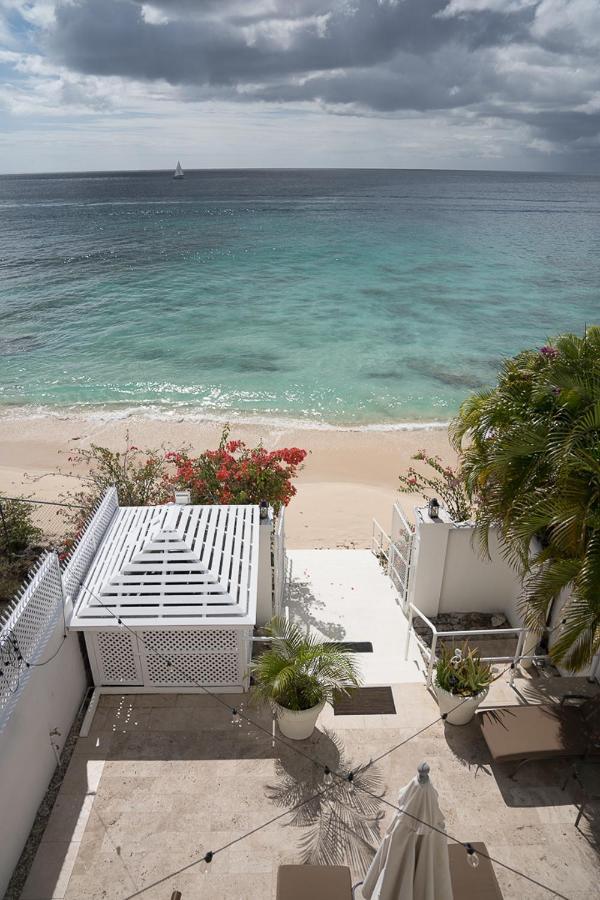 Bianca Bay 3 Bedroom West Coast Beach Front Villa セントジェームス エクステリア 写真